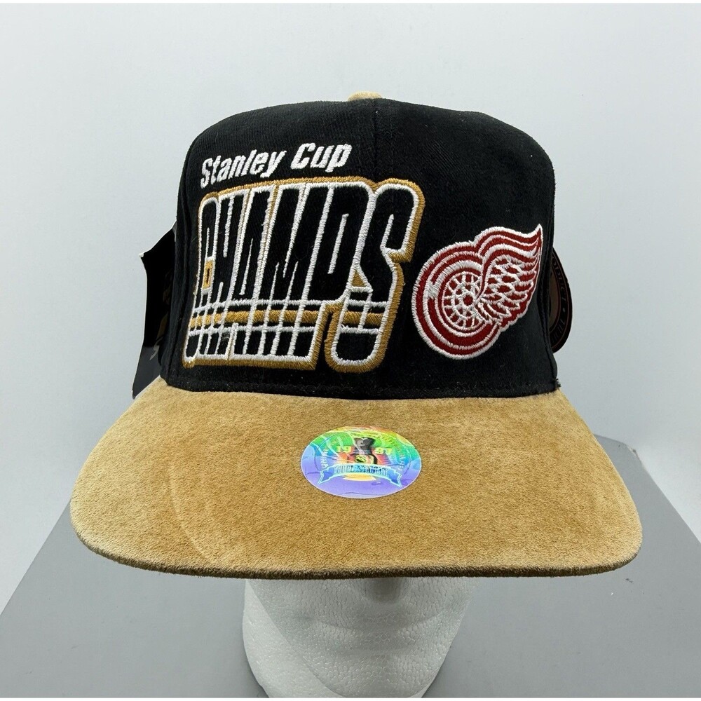 NWT Vintage 1997 Starter Detroit Red Wings Stanley Cup Champs Strapback Hat Cap